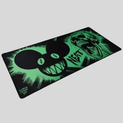 Cat-Eyed Boy x Deadmau5 &ndash; Mau5 Schreibtischunterlage