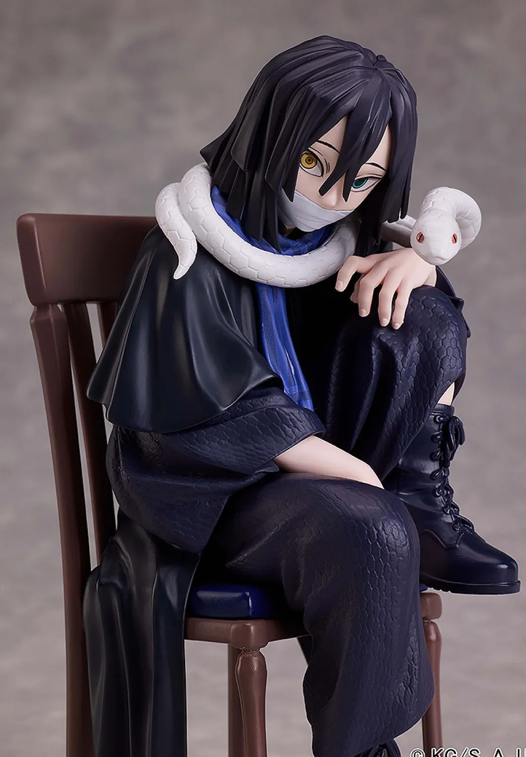 Dämonentöter: Kimetsu no Yaiba – Obanai Iguro Figur (Restful Ver.)