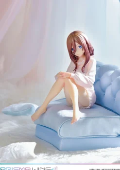 Die Quintessential Quintuplets - Miku Nakano Figur im Maßstab 1:7 (Lounging on the Sofa Ver.)