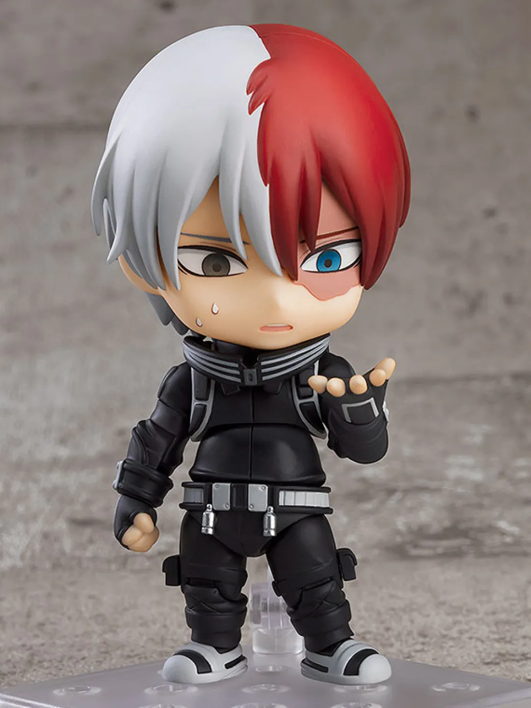 My Hero Academia � Shoto Todoroki Nendoroid (World Heroes' Mission Stealth Suit Ver.)